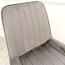 Load image into Gallery viewer, Dido Velvet Dining Chair