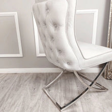 Load image into Gallery viewer, Sandhurst Dining Chair
