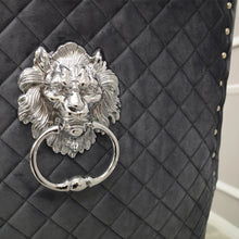 Load image into Gallery viewer, Bentley Dining Chair (Lion Knocker)